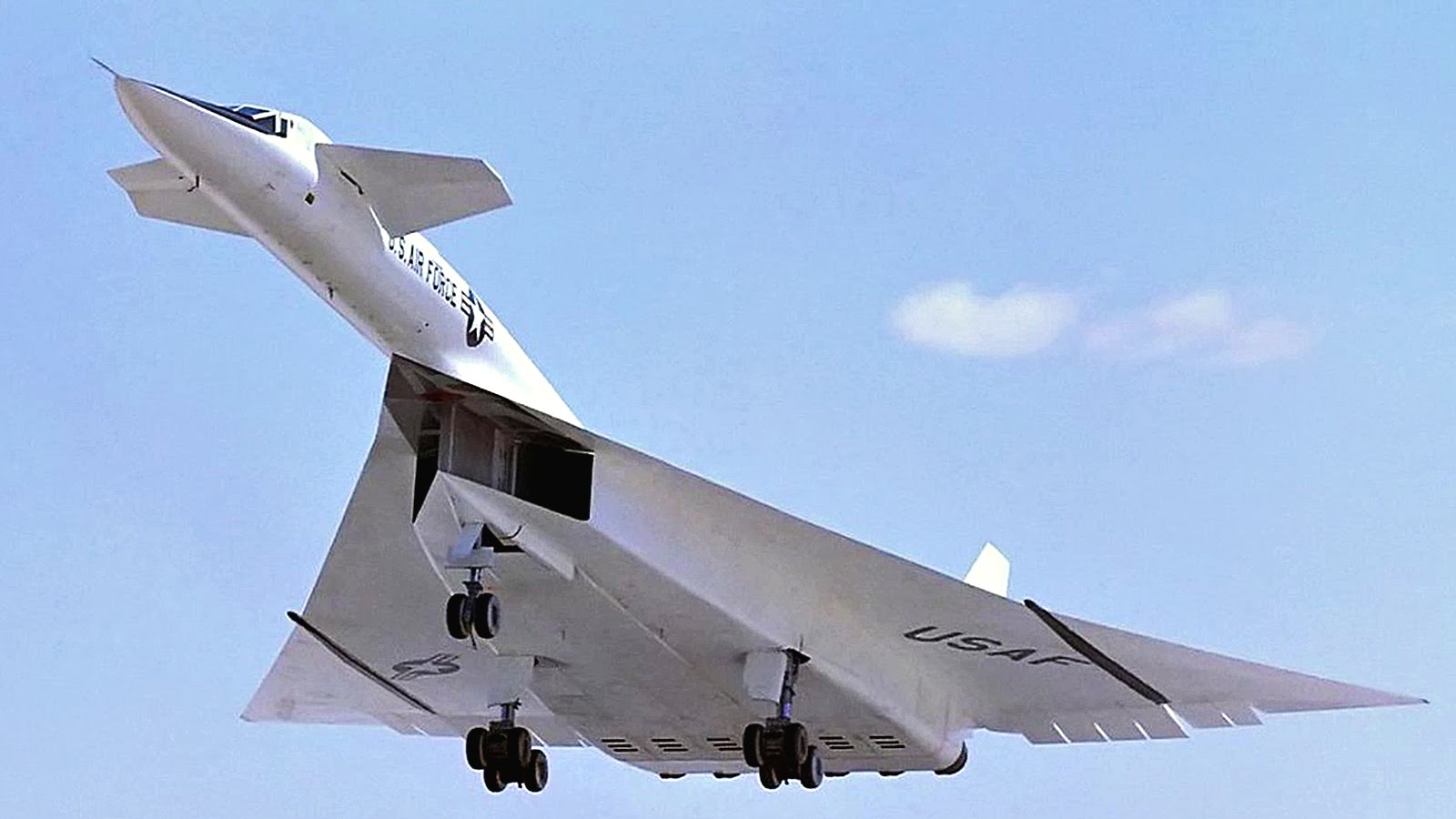 xb 70 valkyrie the mach 3 strategic bomber